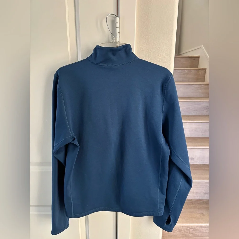 THE NORTH FACE Blue Pullover